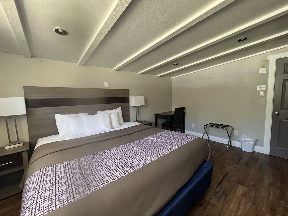 Lake Tahoe Vacations - Apex Inn - Property Image 72