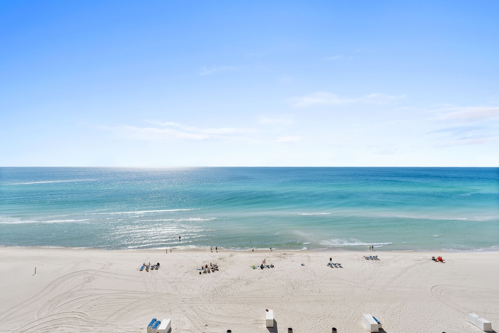 Splash Beach Resort by Panhandle Getaways