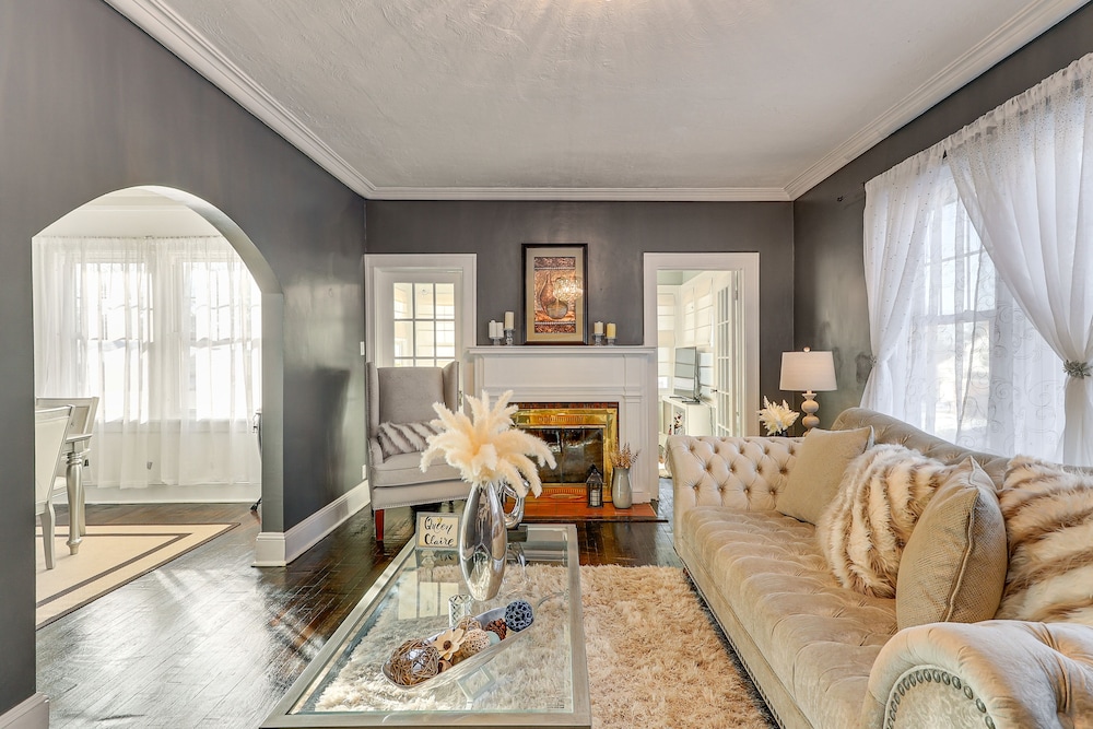 Charming Connecticut Retreat Near Museums Hiking - Property Image 16