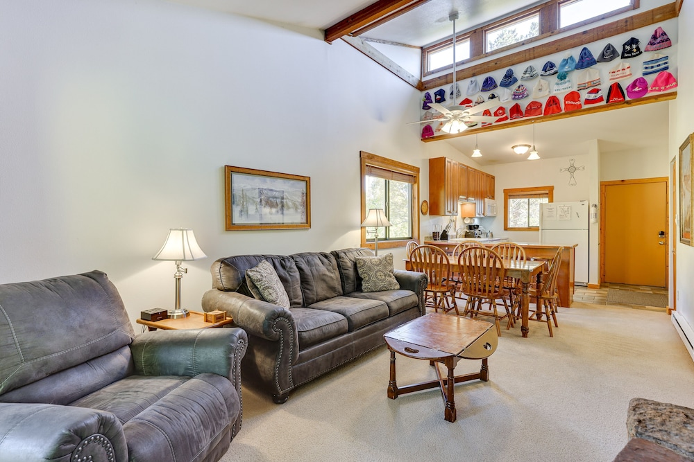 Updated Winter Park Condo w/ Indoor Heated Pool!