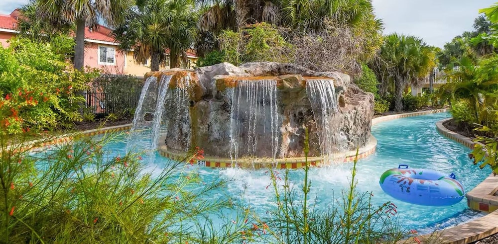 Amazing 2b Fantasy Resort