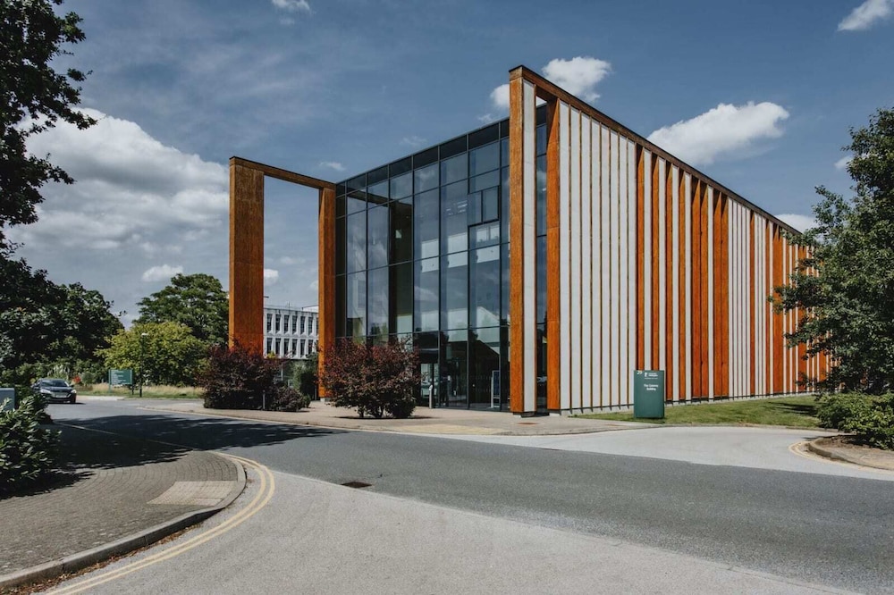 Bonington Student Village