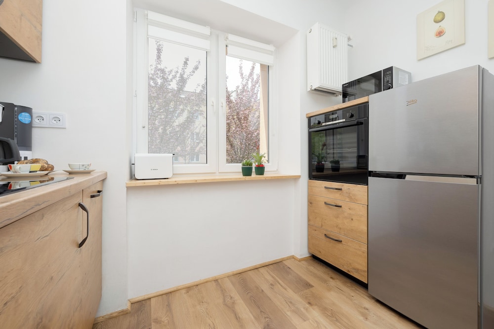 Apartment Near the Old Town by Renters