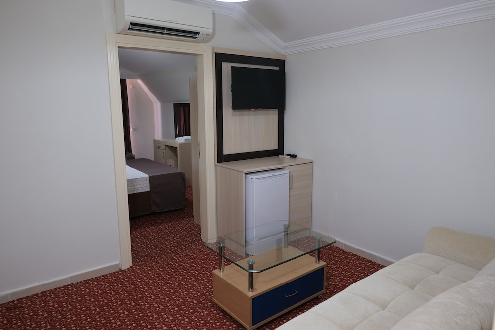 Azak Blue Otel