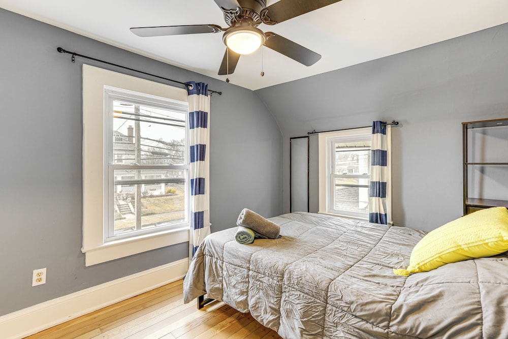 1 Mi to Bradley Beach: Family-friendly Home!
