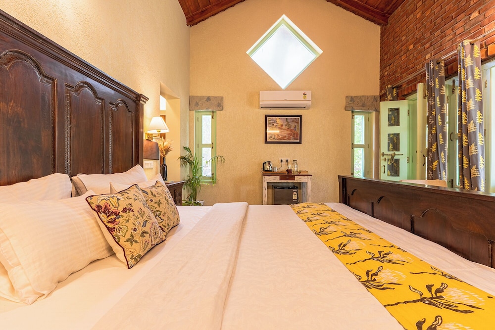 Echor Malusara Lakeview Retreat Bhimtal