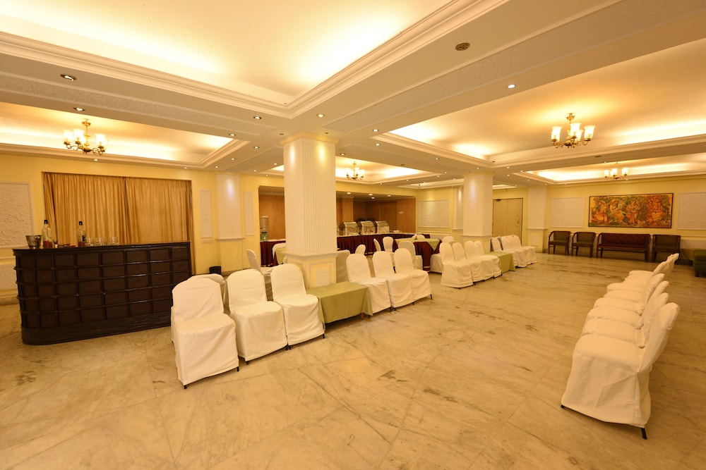 meeting & event spaces