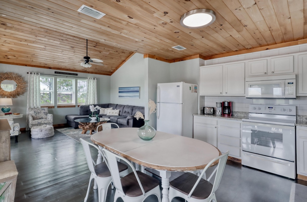 Whitesands Beach House