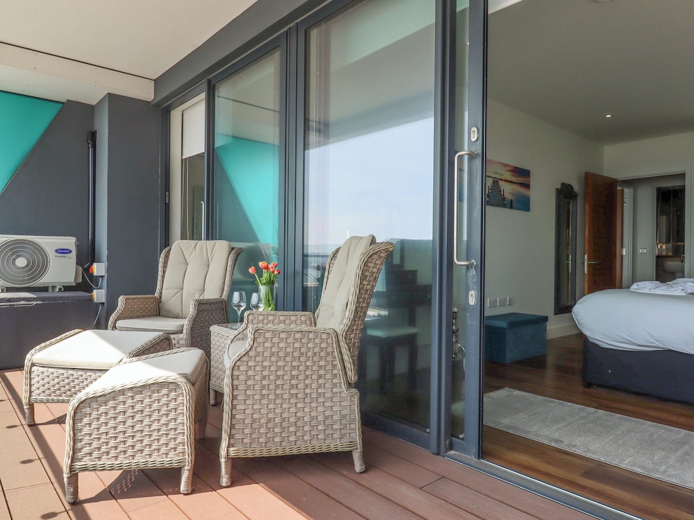 Apartment 17 Abbey Sands