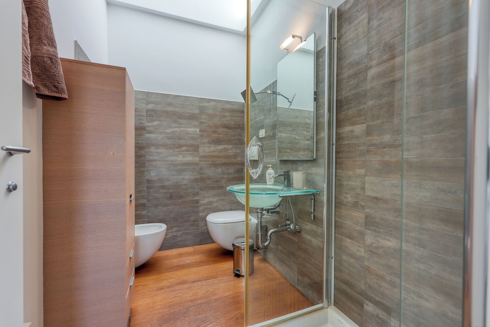 The Perfect View Penthouse Design Apt.