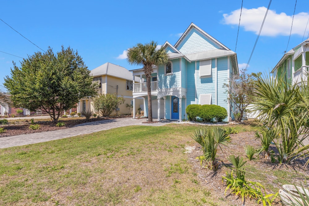 Seafoam Beautiful 3BR Home With Heated Private Pool - 4 Min Walk to Beach!