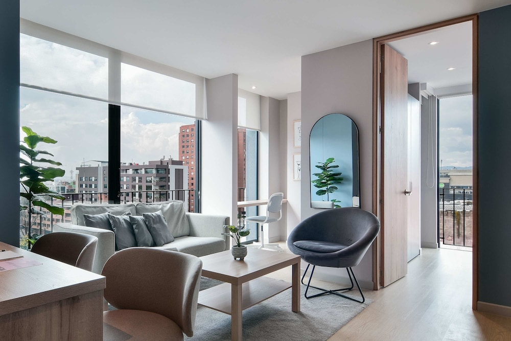 w Spectacular Loft w Balcony in El Nogal