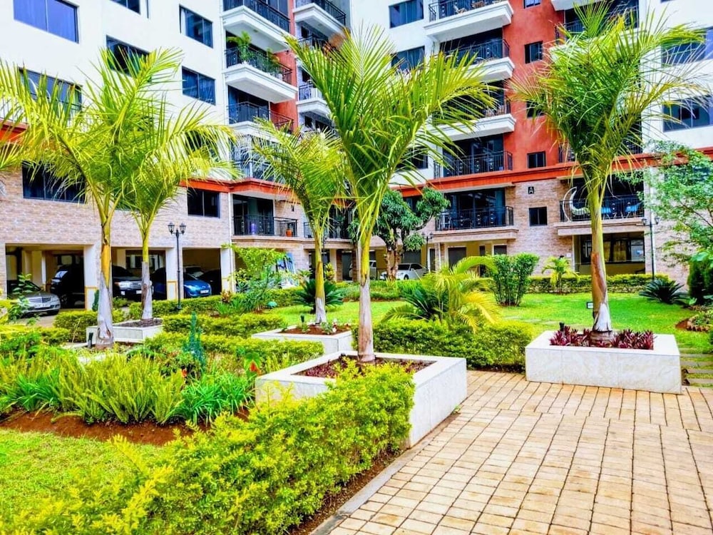 Luxurious Nairobi Apartment With Shared Pool and City Views