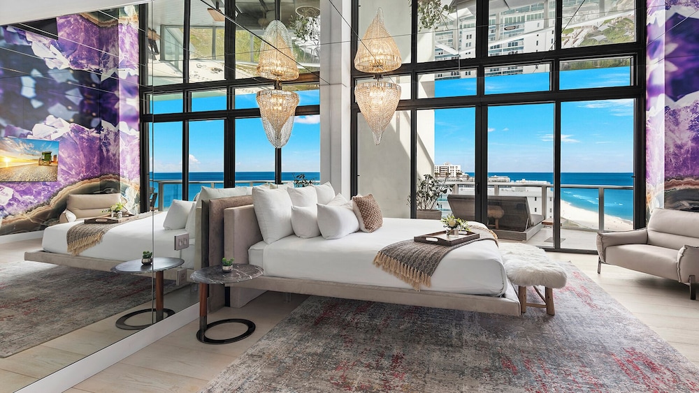 Luxury Vacation Rentals in South Beach by LRMB