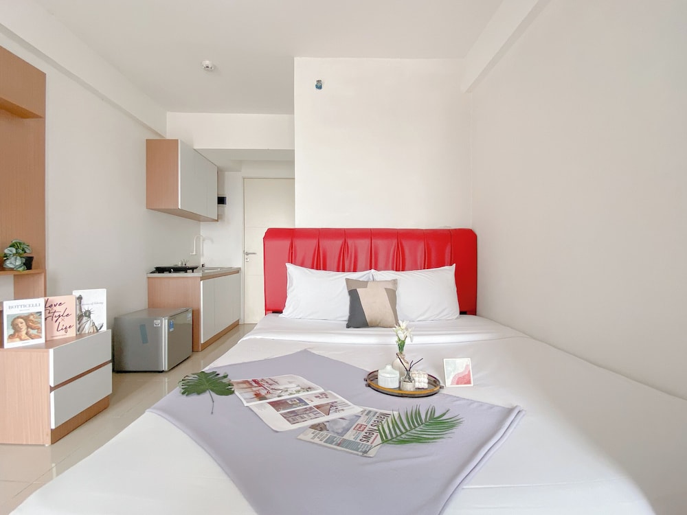 Simple And Cozy Studio At Urbantown Serpong Apartment