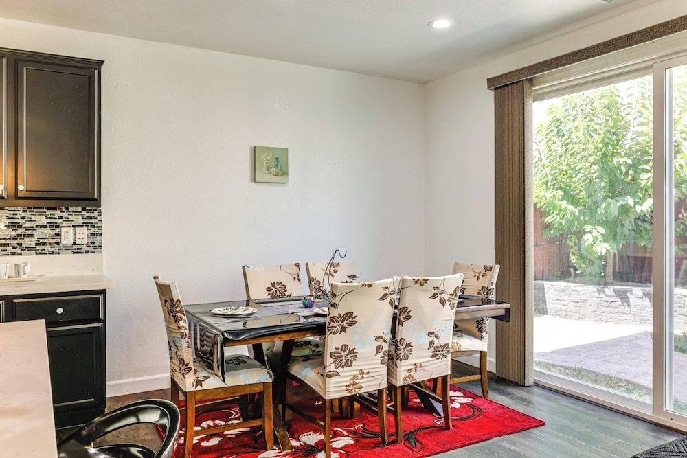Walk to Parks: Mountain House Retreat w/ Patio!