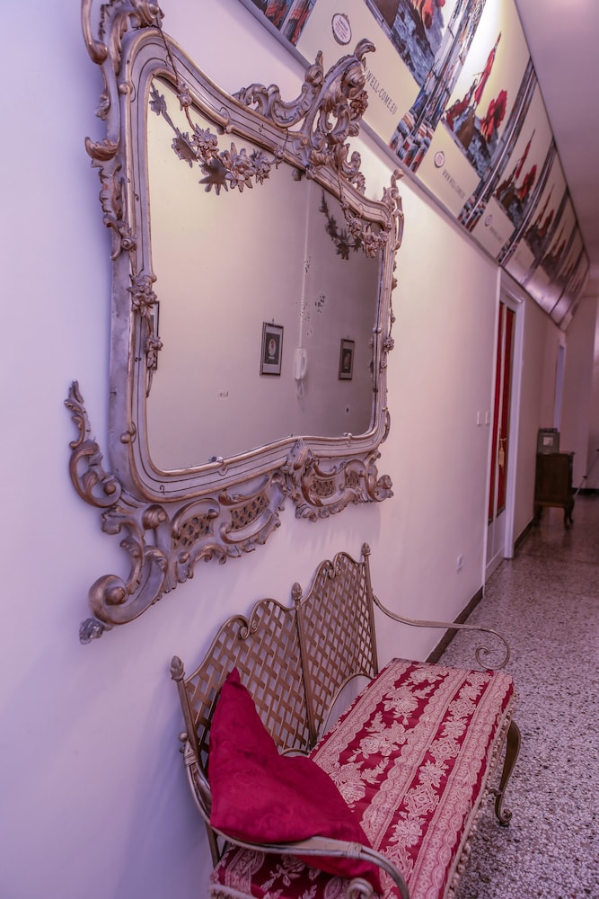 WELL COME - SANTA LUCIA photo 2