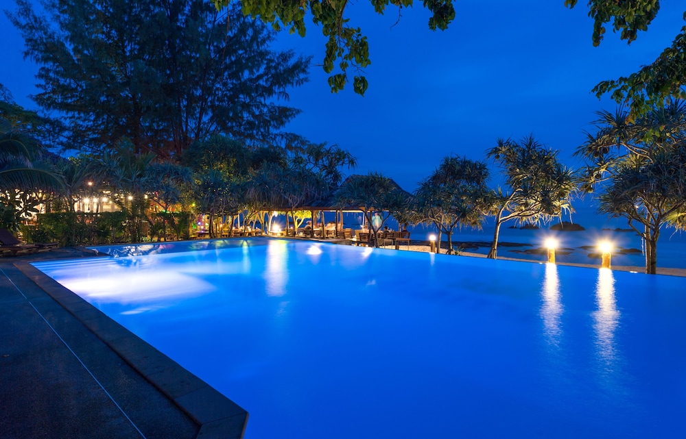 Lanta Miami Resort