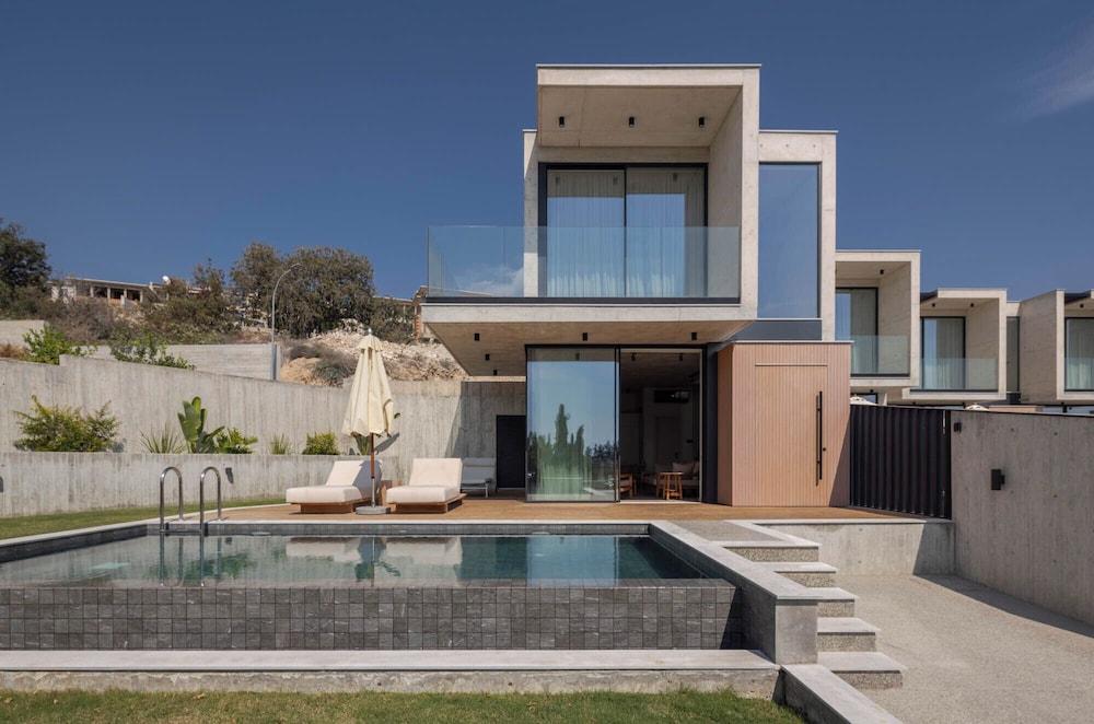 Greenvale Park Villas by Coastalbliss