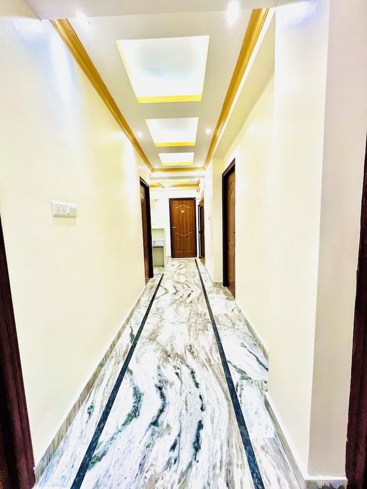Sarai Inn