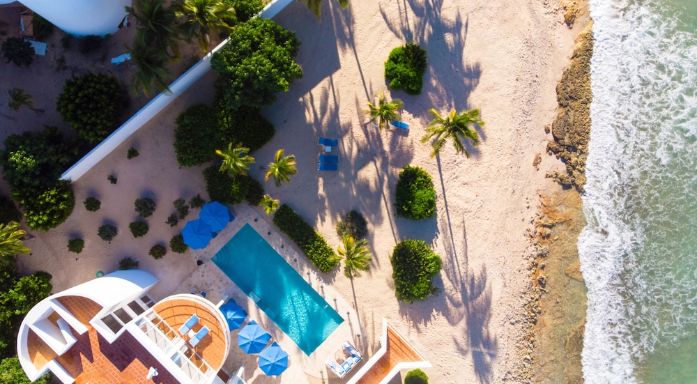Altamer Resort
