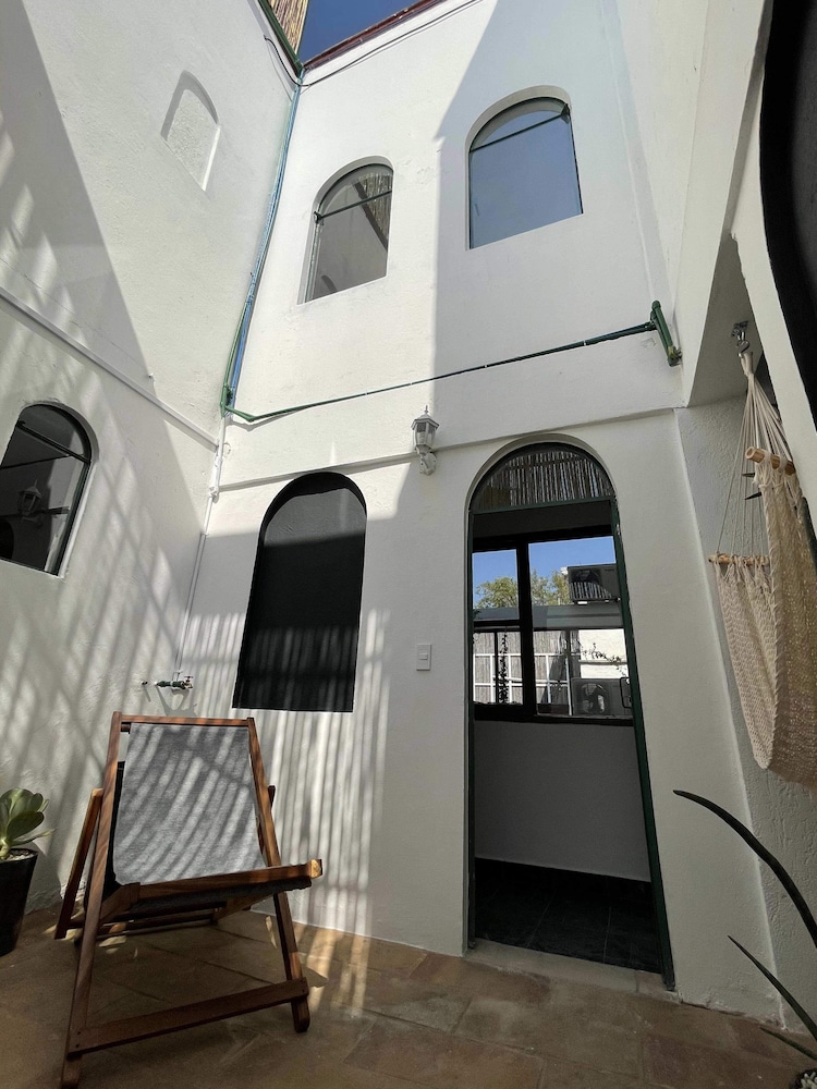 Holt s Villa Noria La Casa del Barro Verde