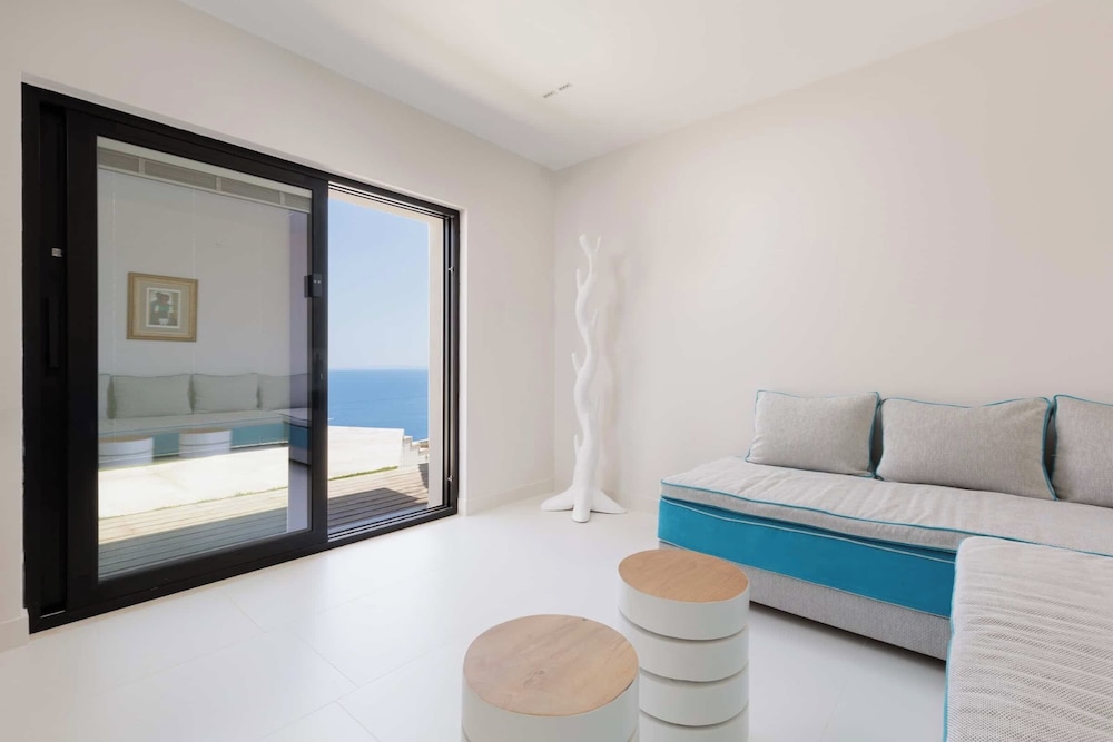 Villa Sea You by WhiteDream Villas