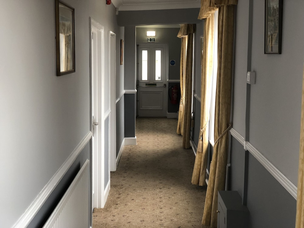 The White Lion Hotel, photo 31