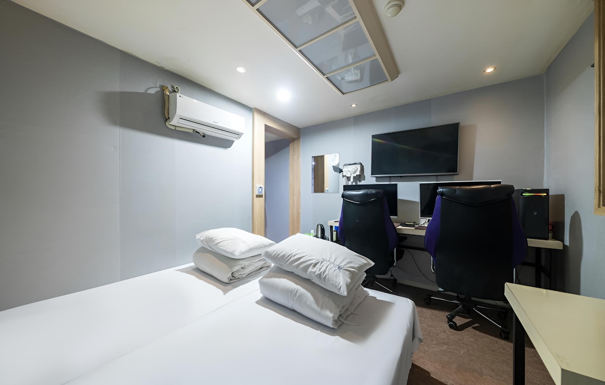 Bucheon Donquihotel view 3