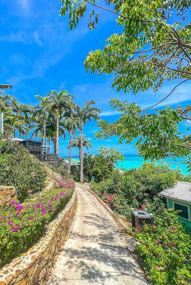 COCOS Hotel - Adults Only - Caters to Couples - All Inclusive - Property Image 80