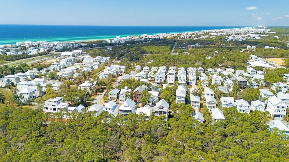 2 Homes in Inlet Beach by Avantstay Dock+lake Access, Saltwater Pool, Close to the Beach