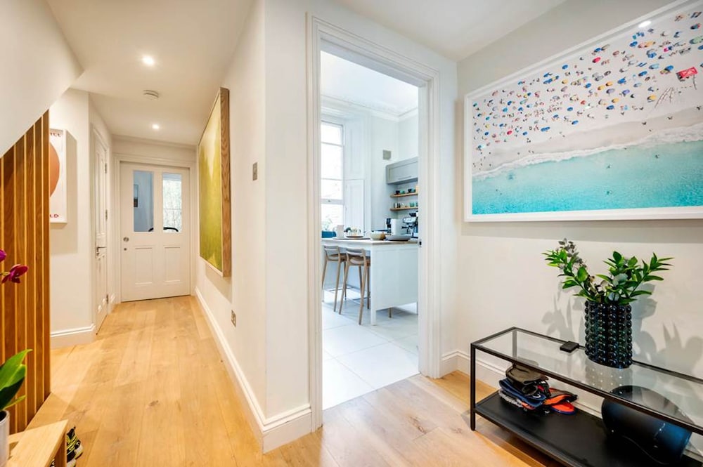 Kensington High Life- by Out of Office Lifestyle