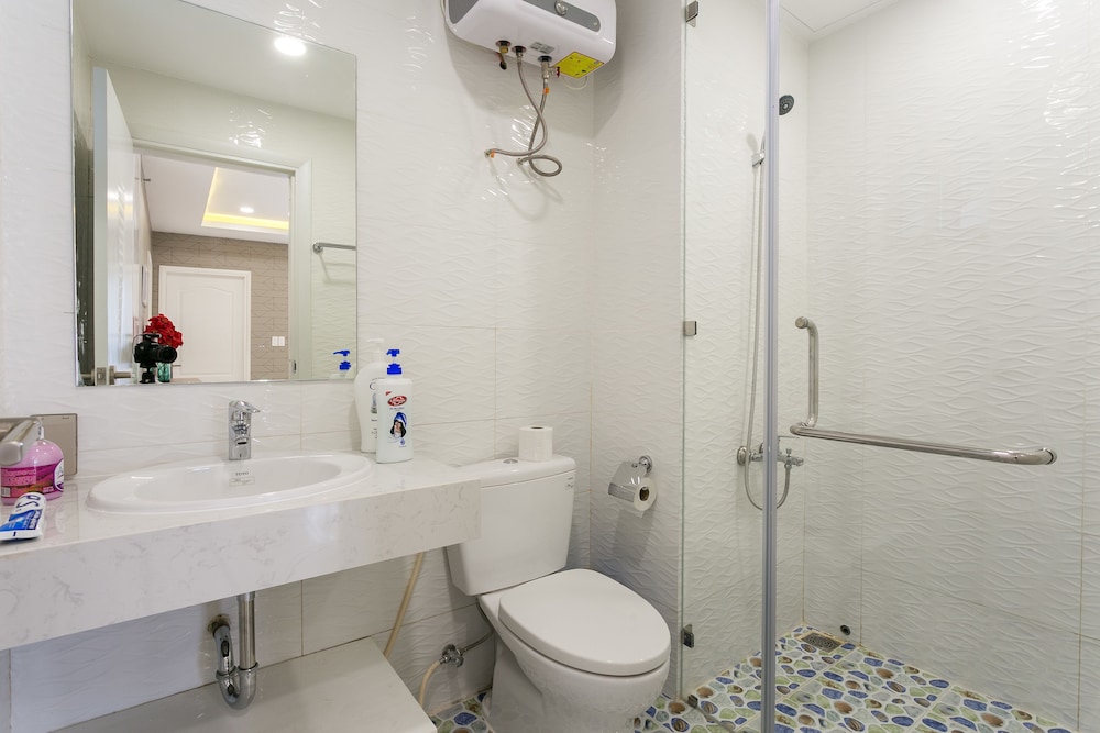 Jennifer Apartment Luxury 2BR SW Pool