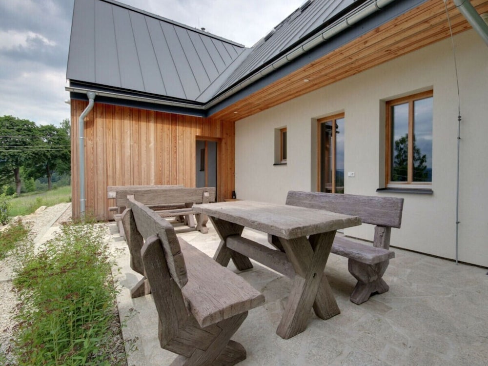 Beautiful Pondside Villa