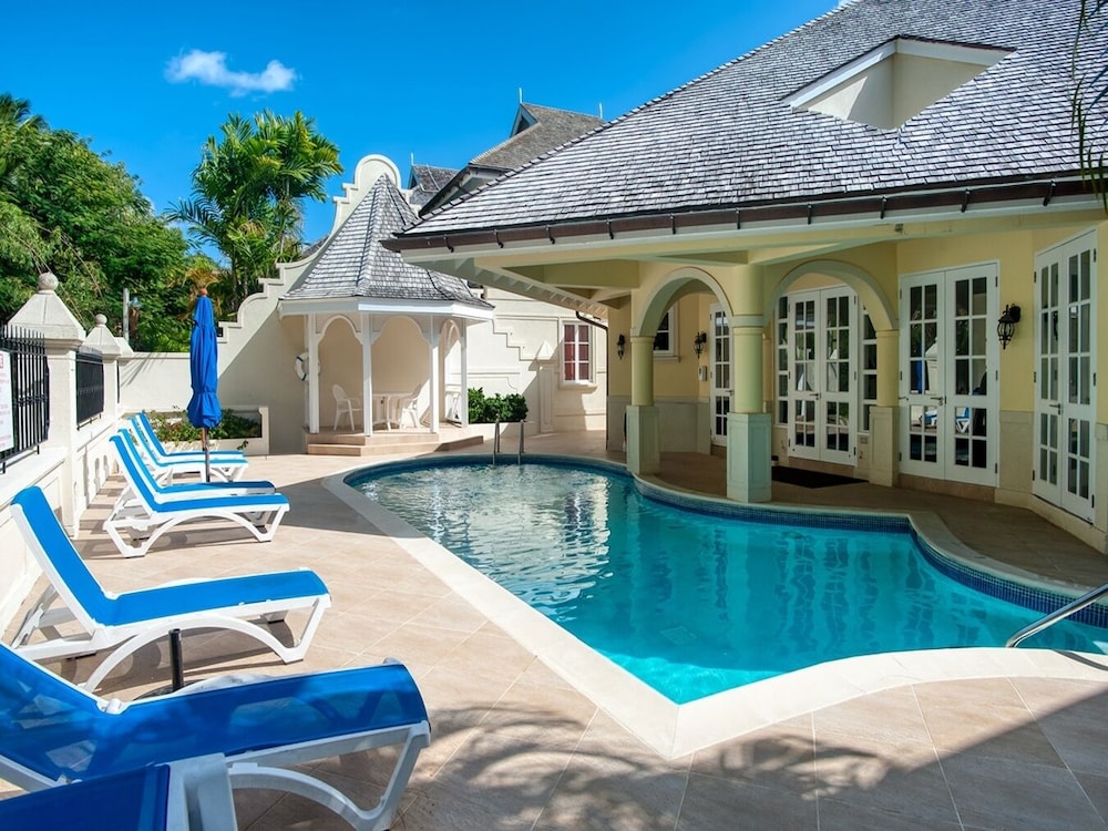 Luxury Townhome in Sandy Lane Neighborhood by BSL Rentals