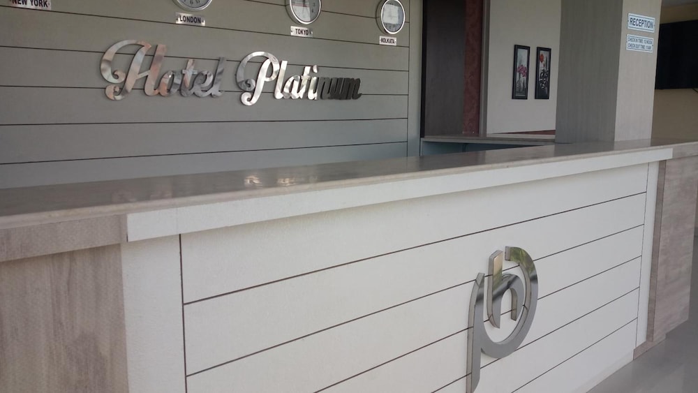 Hotel Platinum