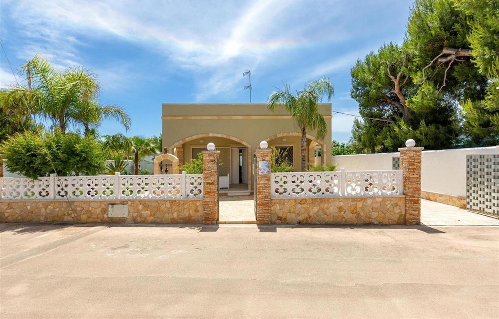1183 Villino Delle Orchidee Est view 4
