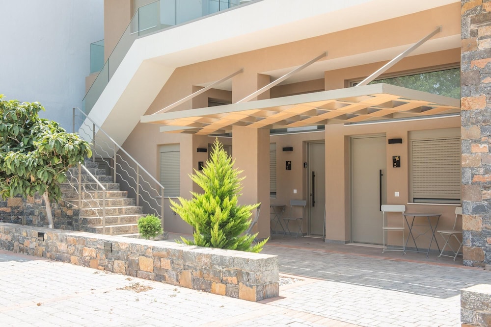 Mylos Luxury Apartment 4 photo 1