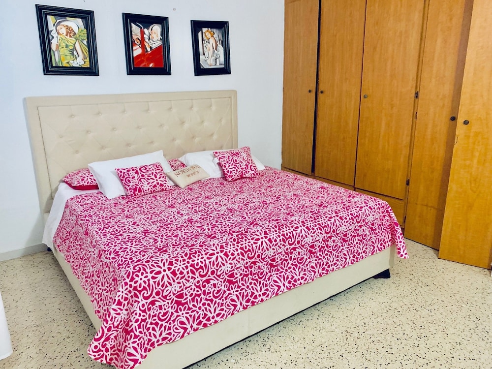 Atenas City Inn