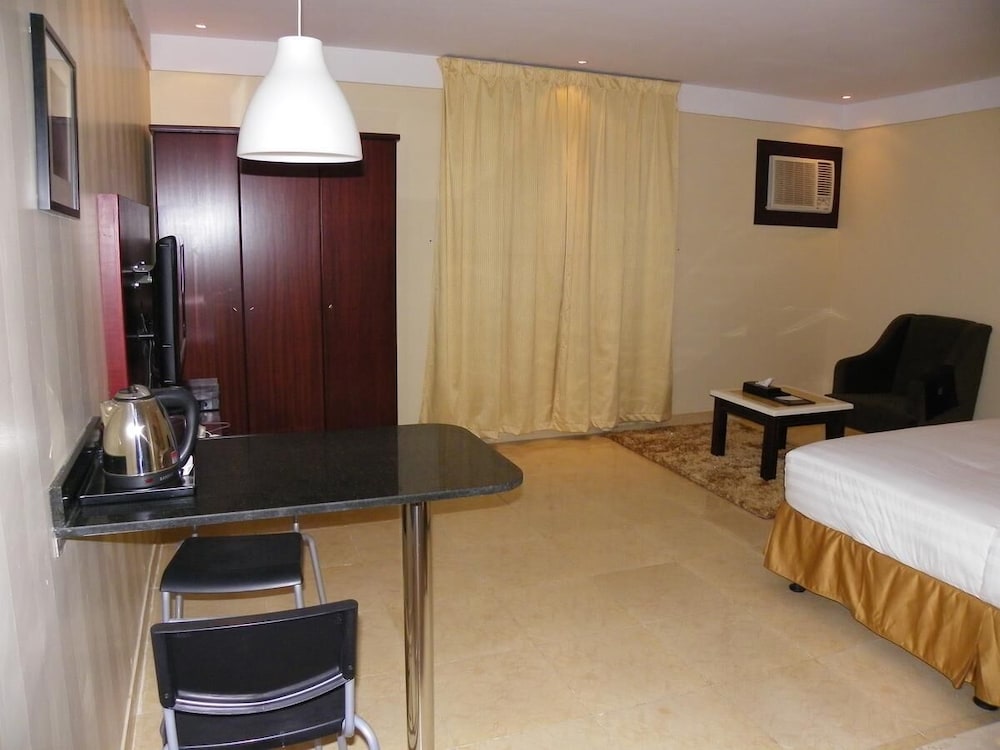 Marahel Al Sulay Apartment