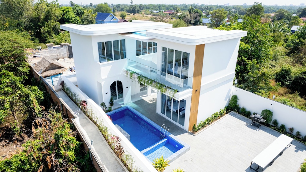 De KT Villa Kampot