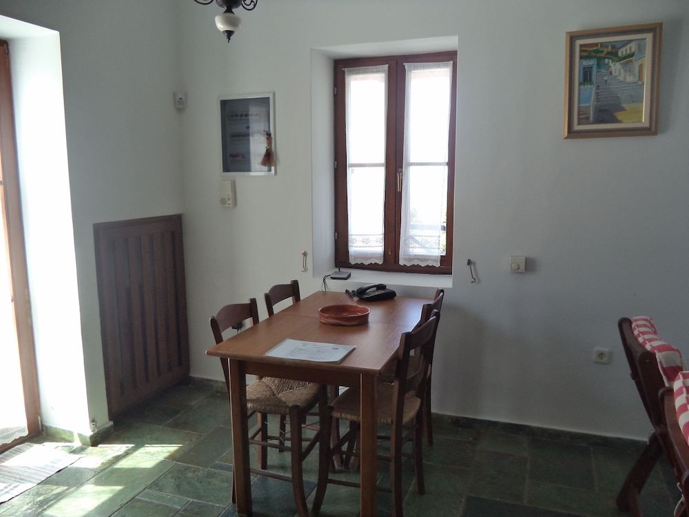 Ilis Villas