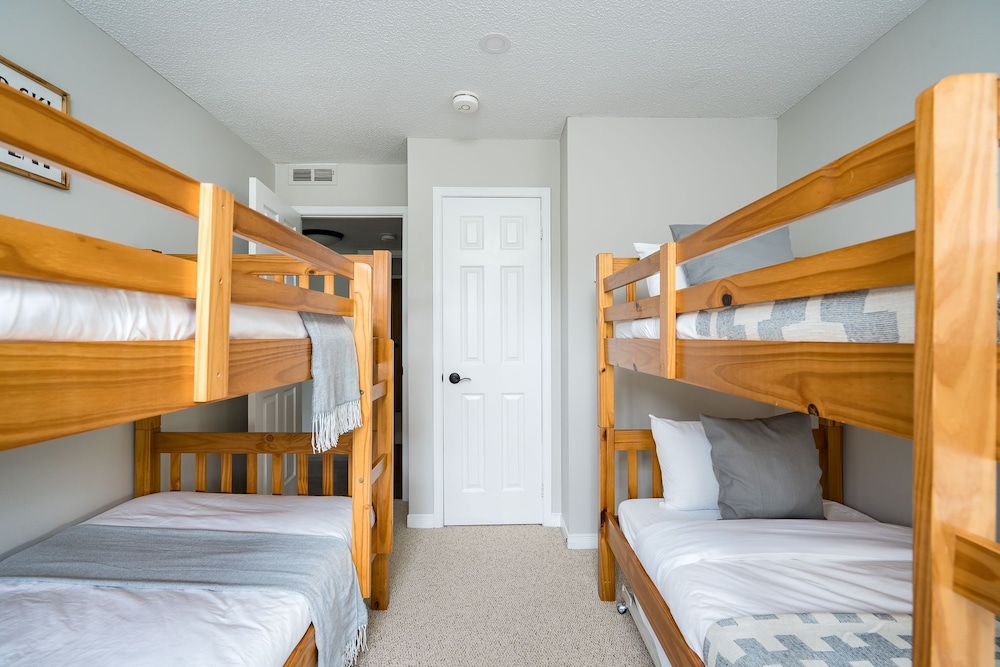 Wintergreen Condos