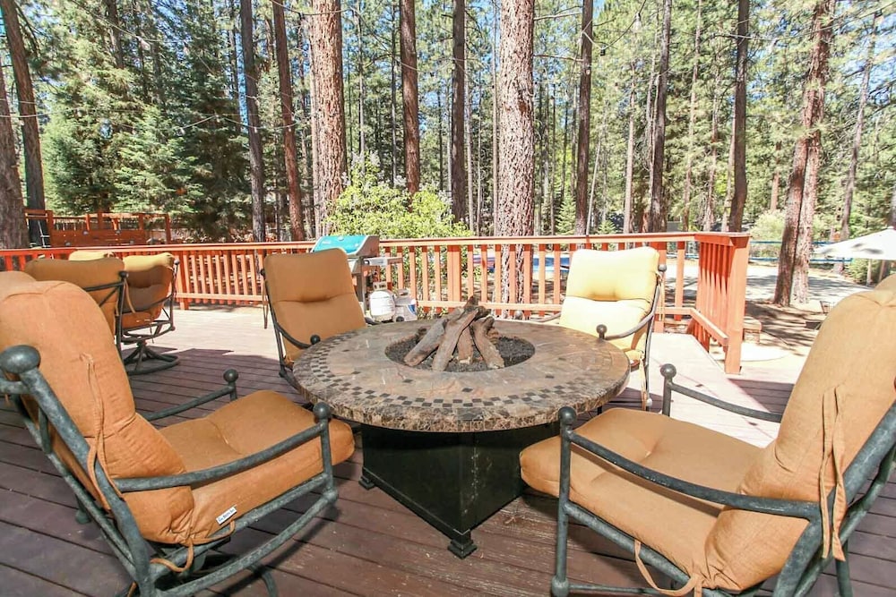 Summit Lodge 1&2