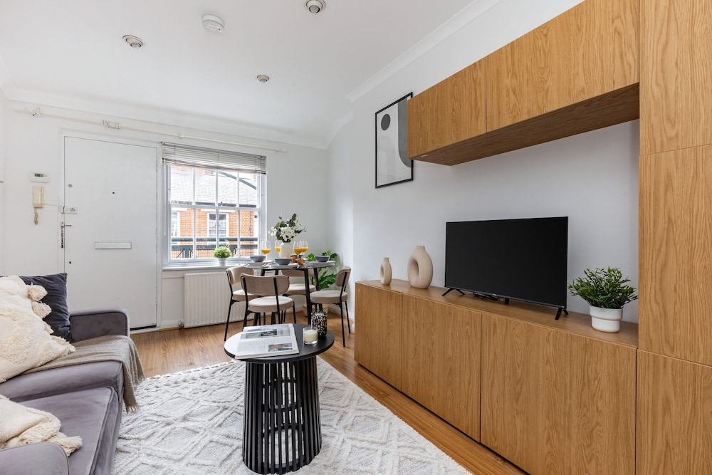 Cozy 1BR Apartment near Covent Garden