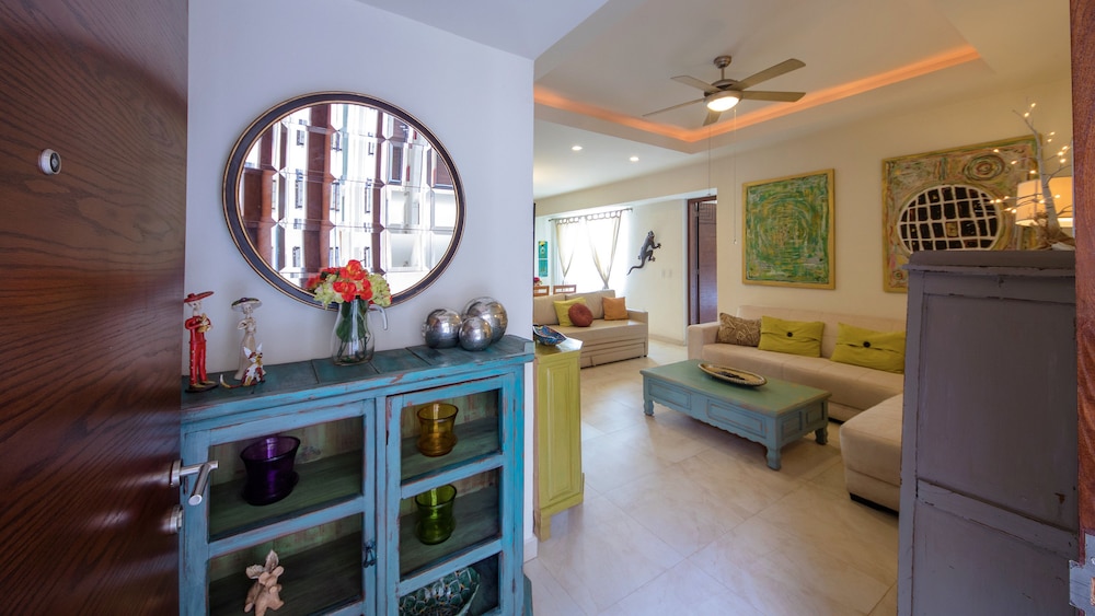 Puerto Vallarta Vacations - V399 Condo in Puerto Vallarta - Property Image 2