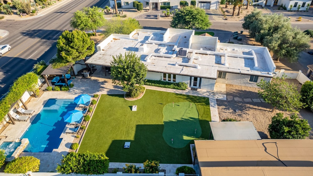 Mescal Villa Casitas Sportcourt Pool NEW Kitchen