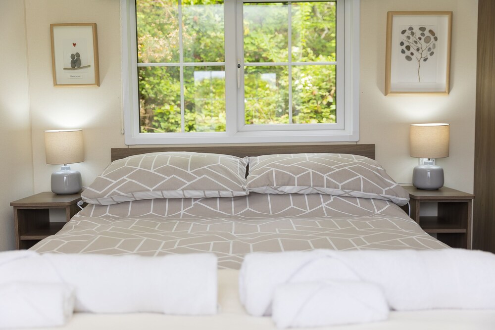 Lazy Lodge