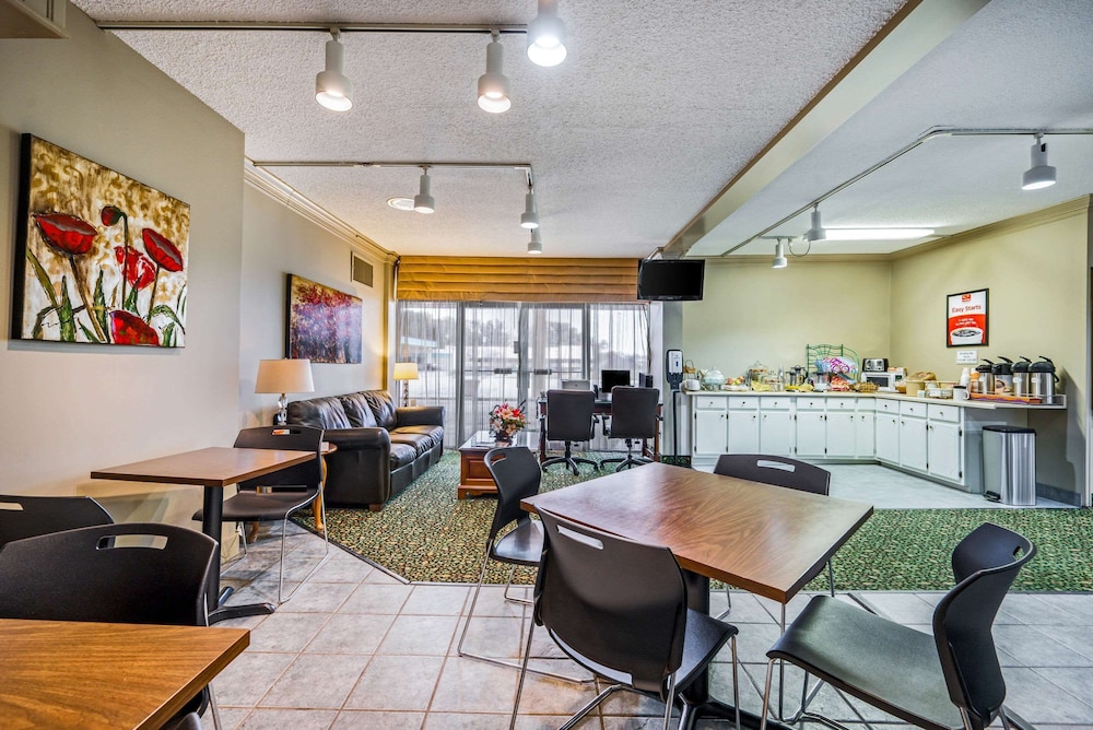 Econo Lodge Corinth