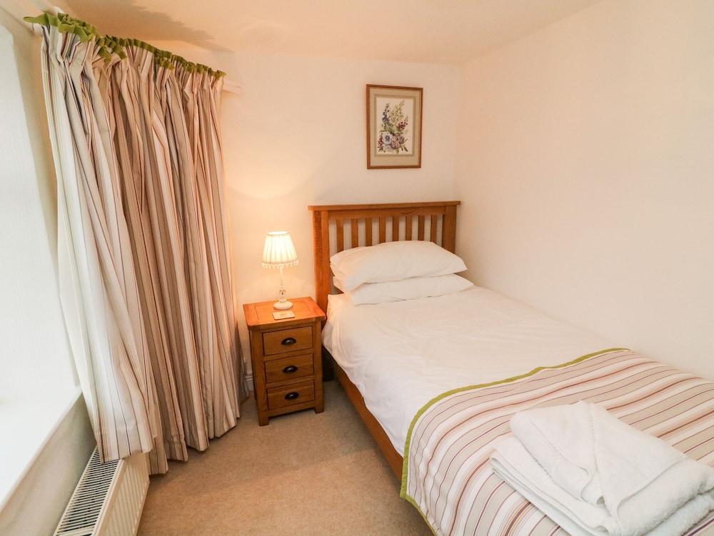 Eastburn Cottage